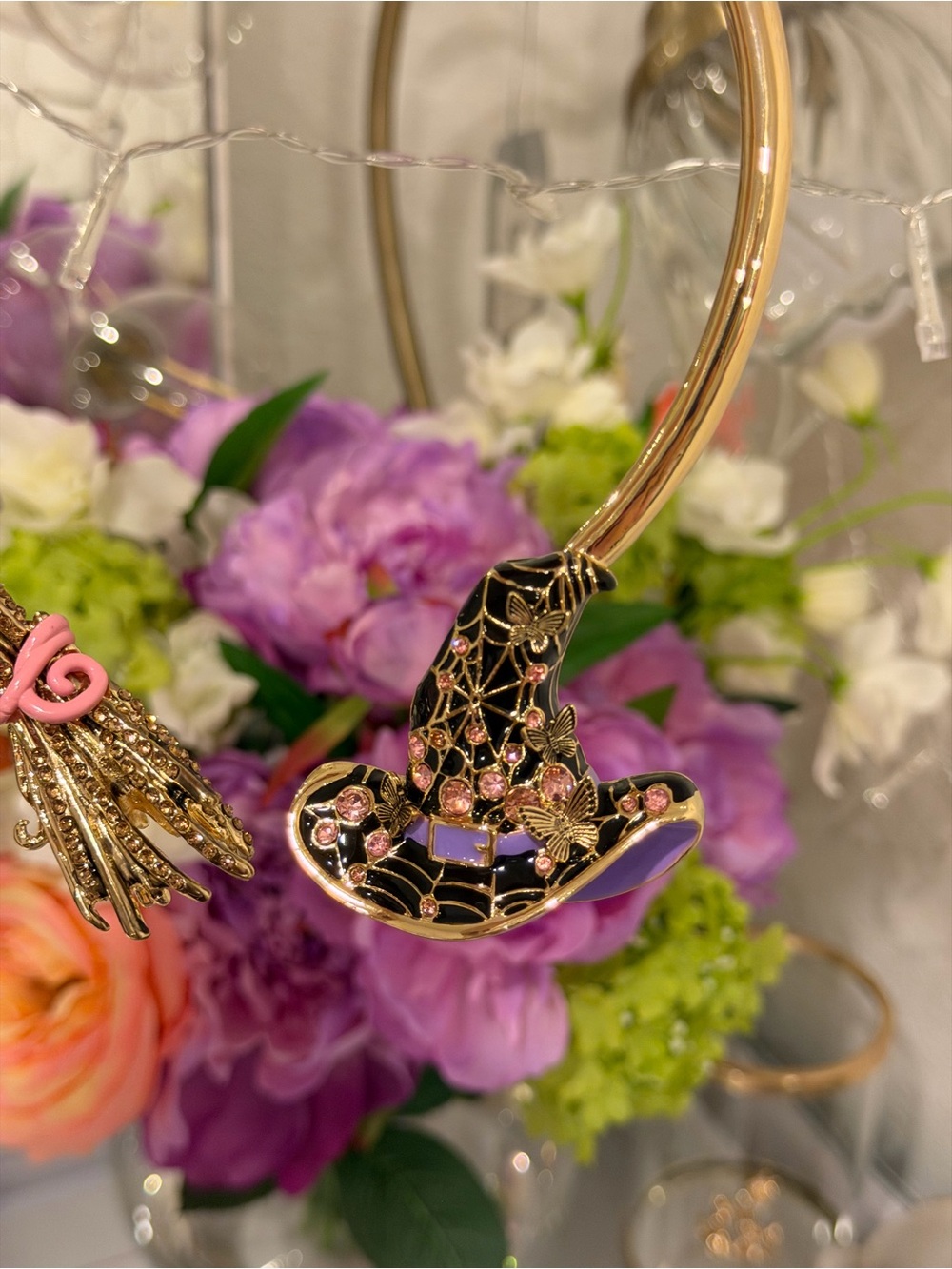 Betsey Johnson Witch Broom Web Hat Hinge Collar Statement Necklace Halloween - Picture 11 of 15